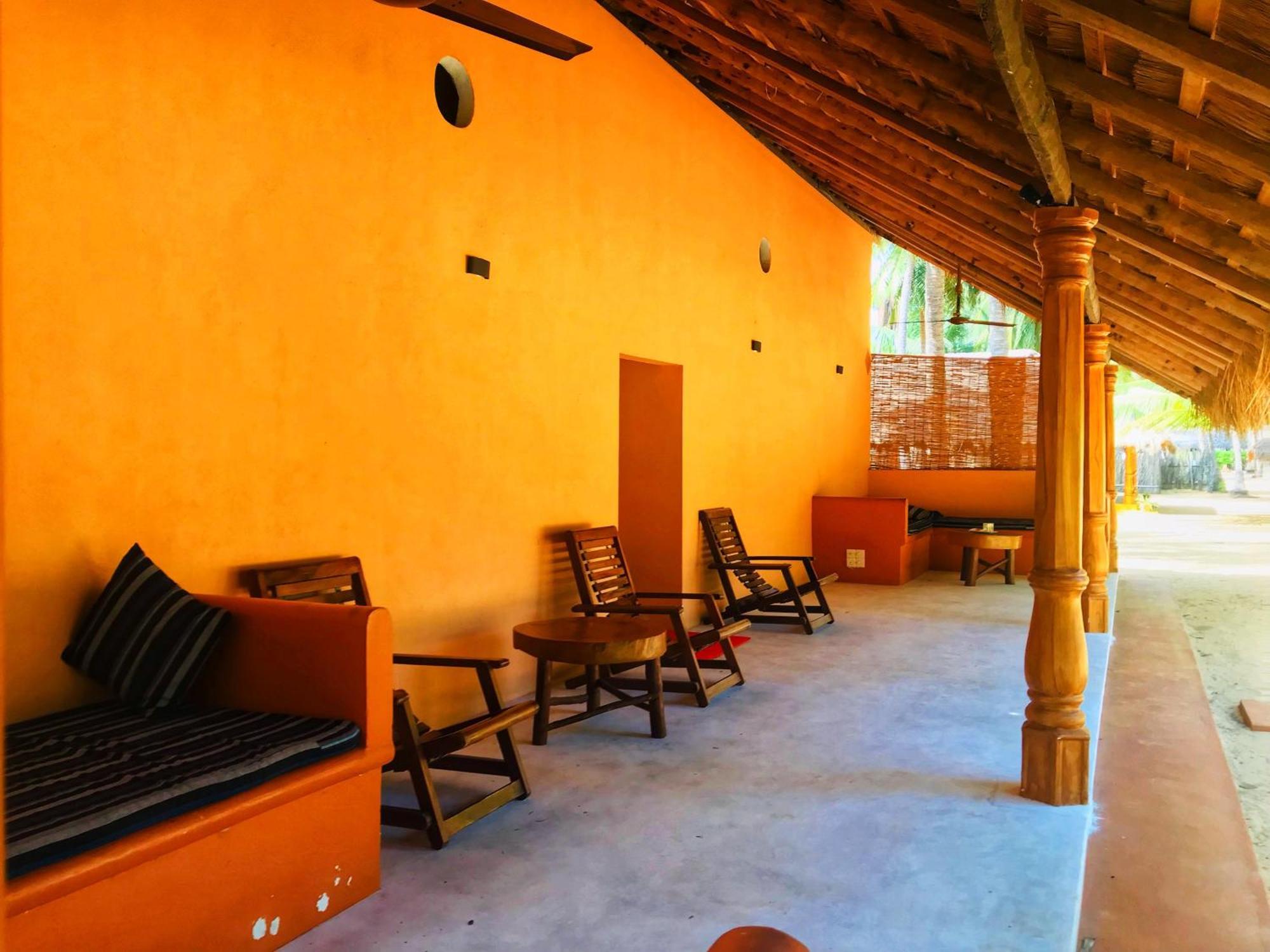 Roshanne Beach Resort كالبيتيا المظهر الخارجي الصورة