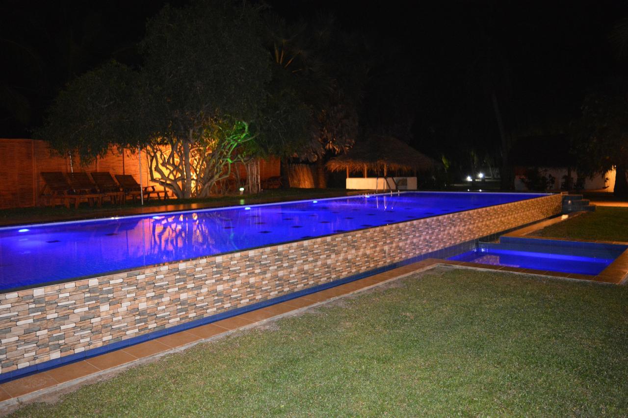 Roshanne Beach Resort كالبيتيا المظهر الخارجي الصورة