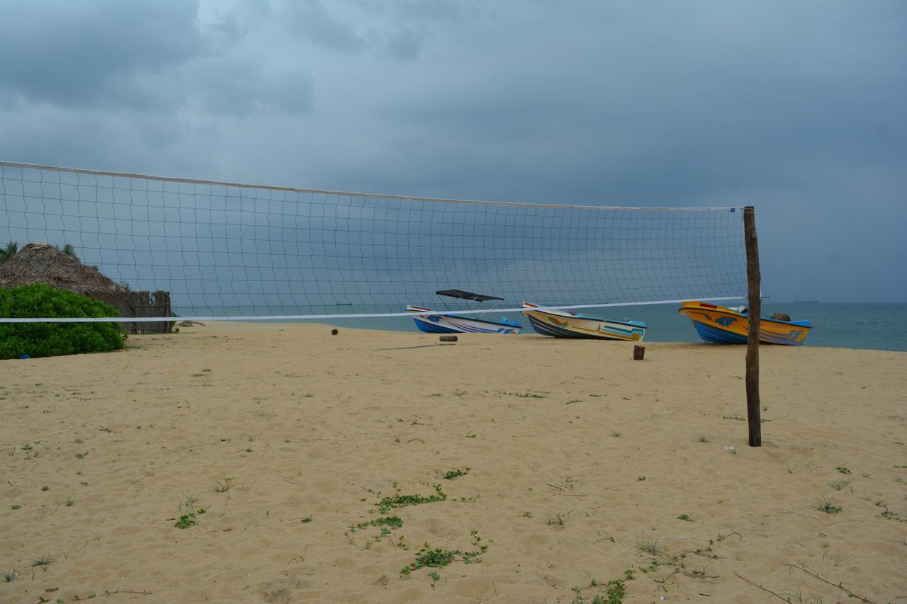 Roshanne Beach Resort كالبيتيا المظهر الخارجي الصورة