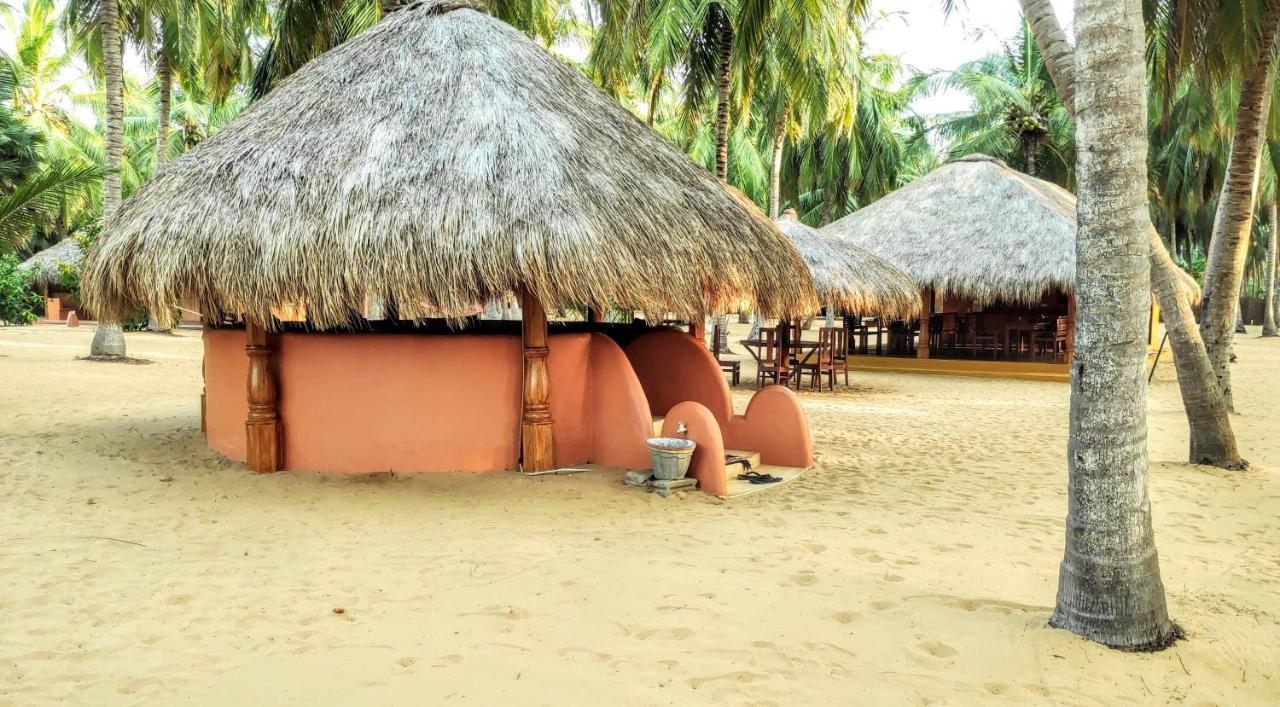 Roshanne Beach Resort كالبيتيا المظهر الخارجي الصورة