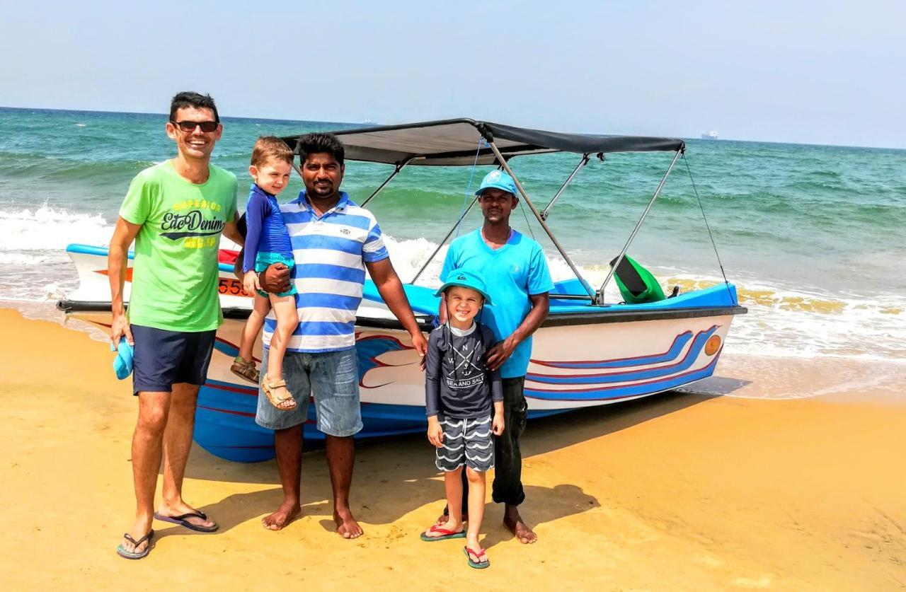 Roshanne Beach Resort كالبيتيا المظهر الخارجي الصورة