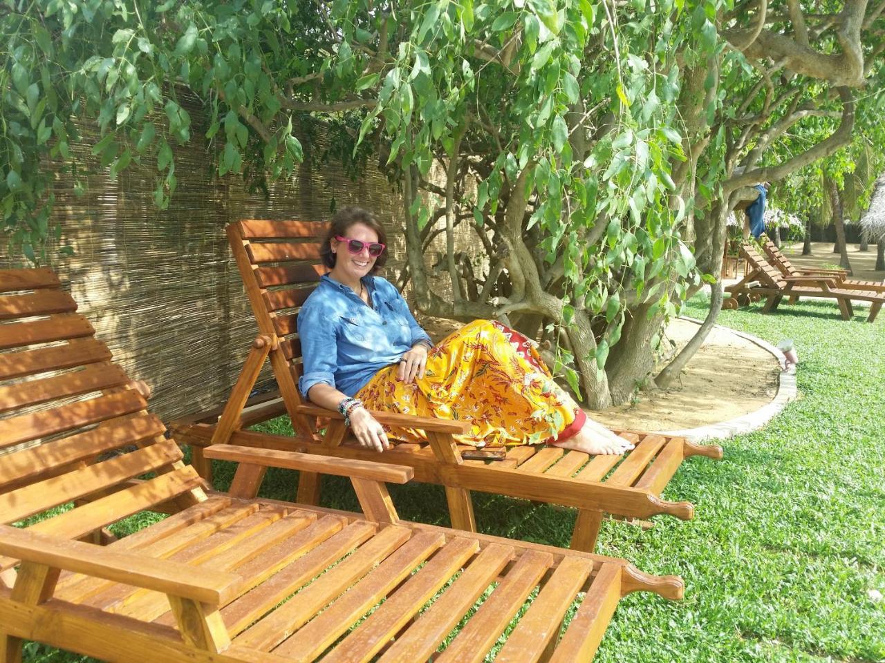 Roshanne Beach Resort كالبيتيا المظهر الخارجي الصورة