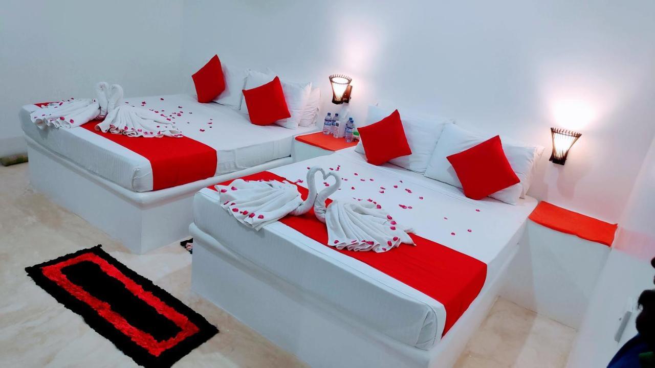 Roshanne Beach Resort كالبيتيا المظهر الخارجي الصورة
