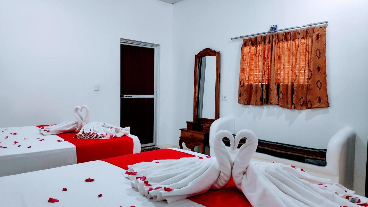 Roshanne Beach Resort كالبيتيا المظهر الخارجي الصورة