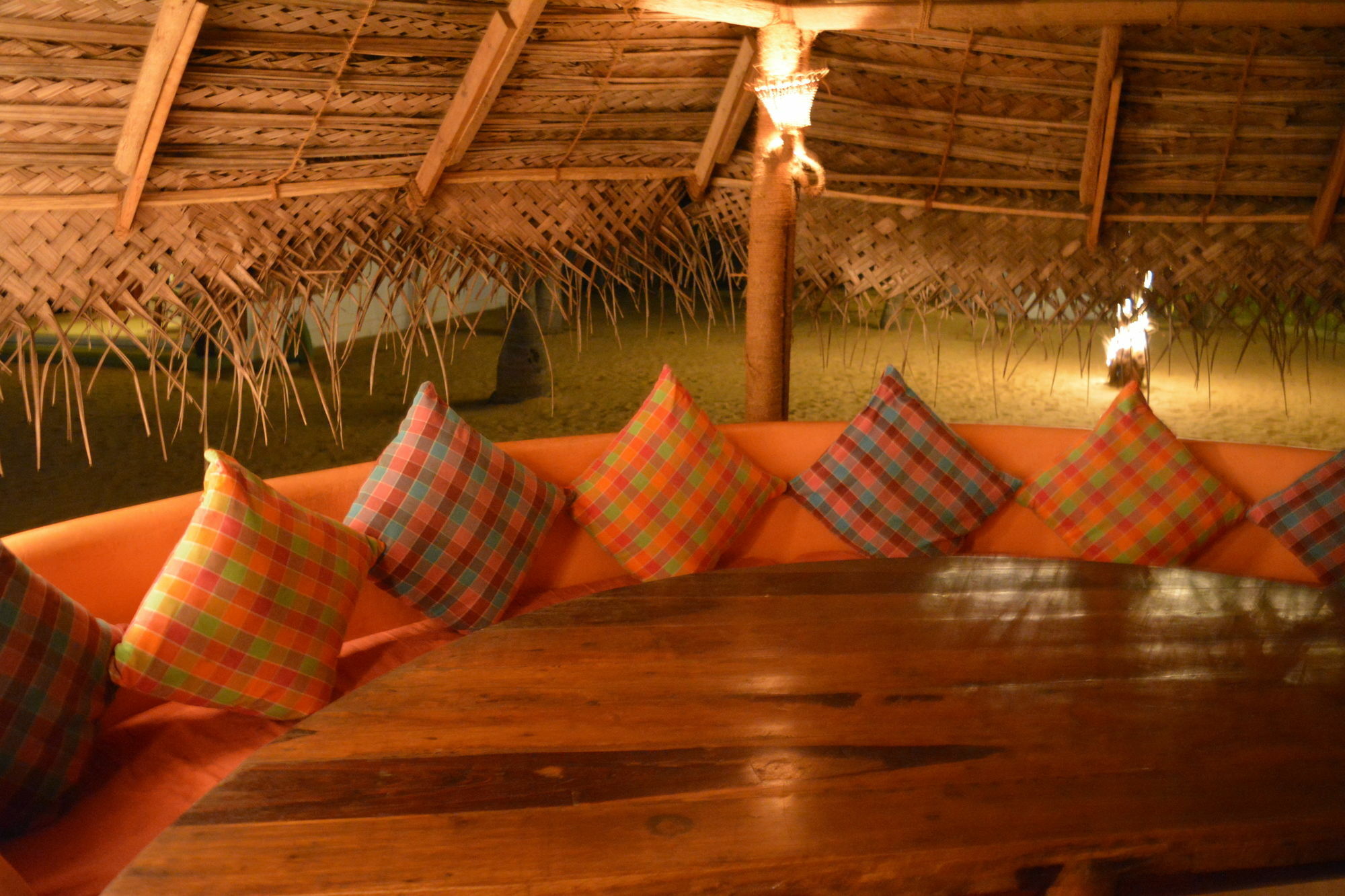 Roshanne Beach Resort كالبيتيا المظهر الخارجي الصورة